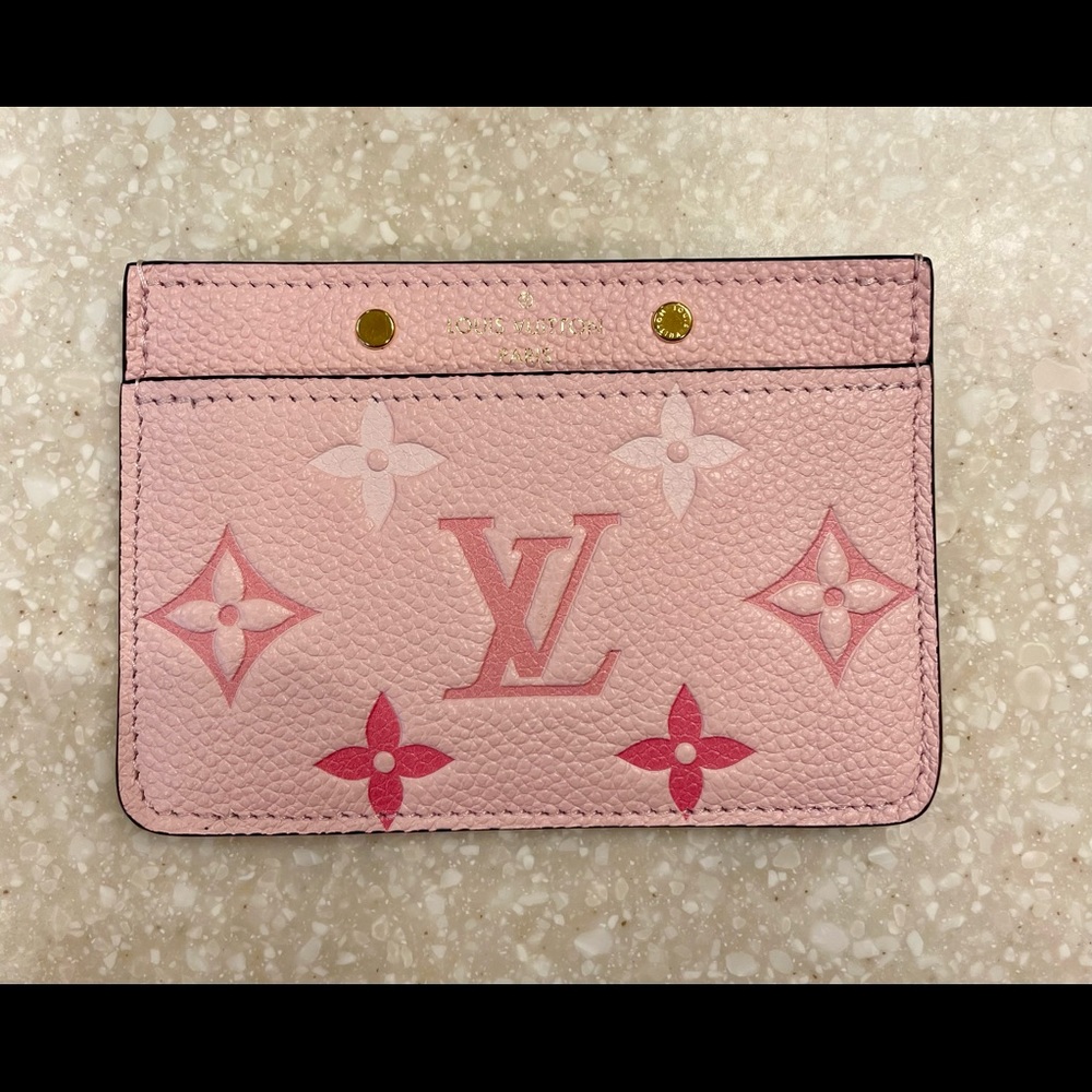 Louis Vuitton Limited Edition Card Case in Pink Empriente leather.